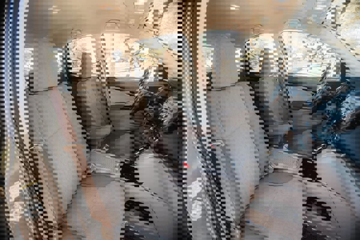 Used 2013 Honda CR-V LX image 33