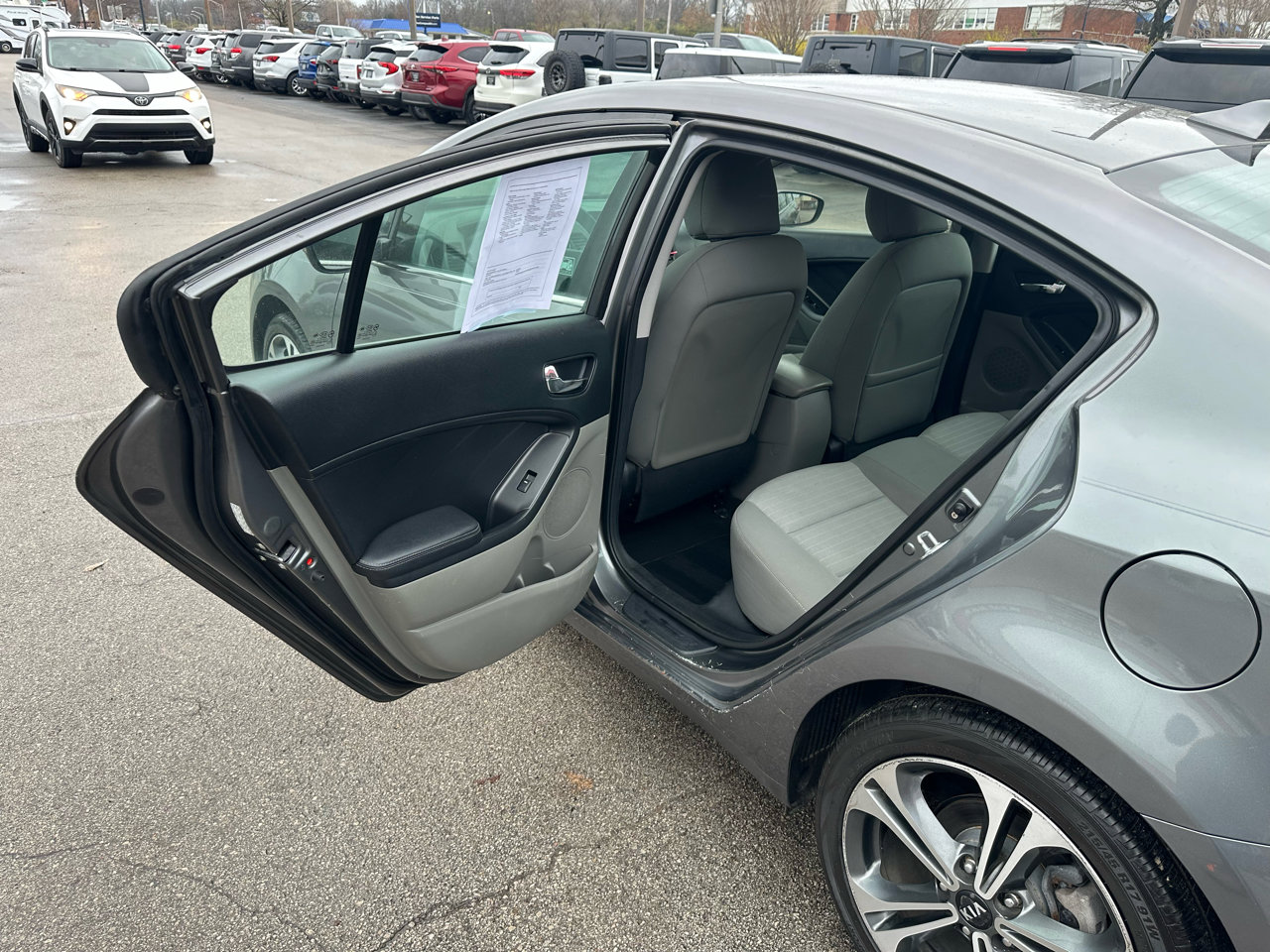 Used 2016 Kia Forte EX image 13