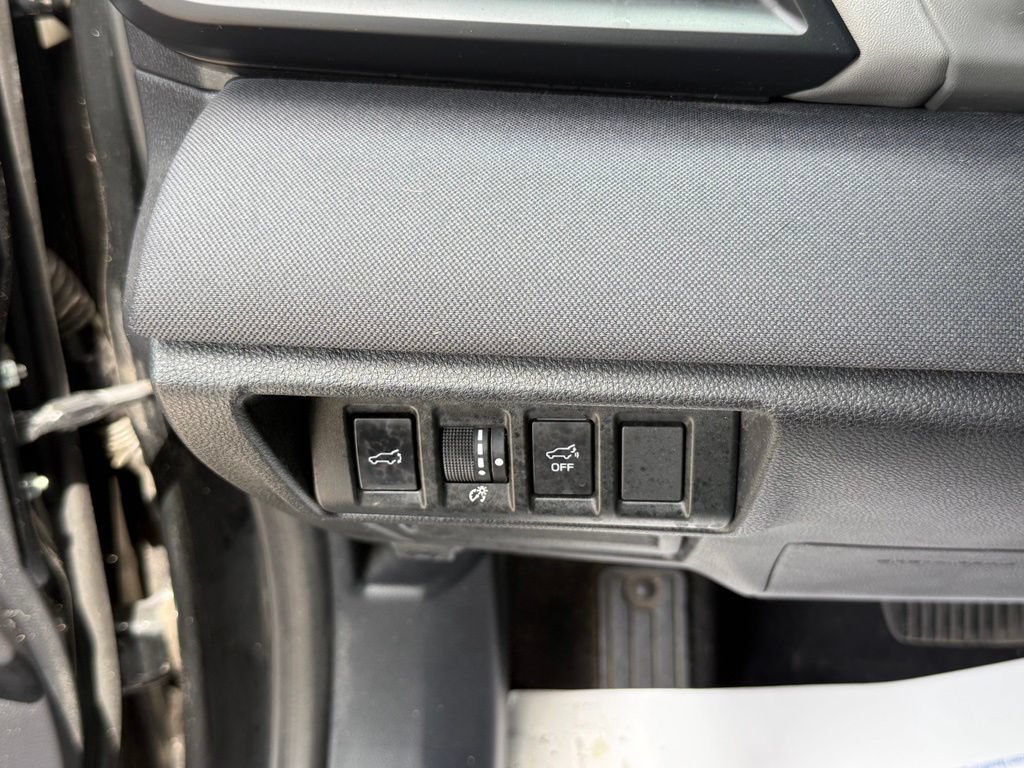 Used 2020 Subaru Outback Premium AWD/4WD image 14