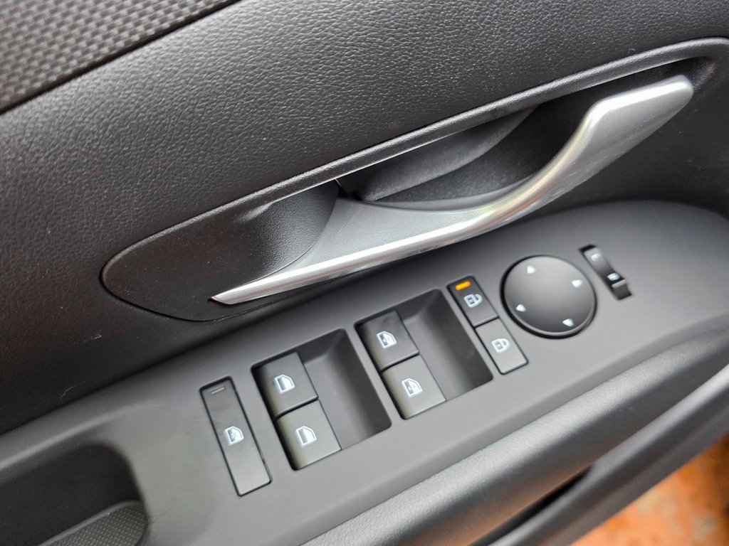 New 2026 Hyundai Tucson SEL image 15