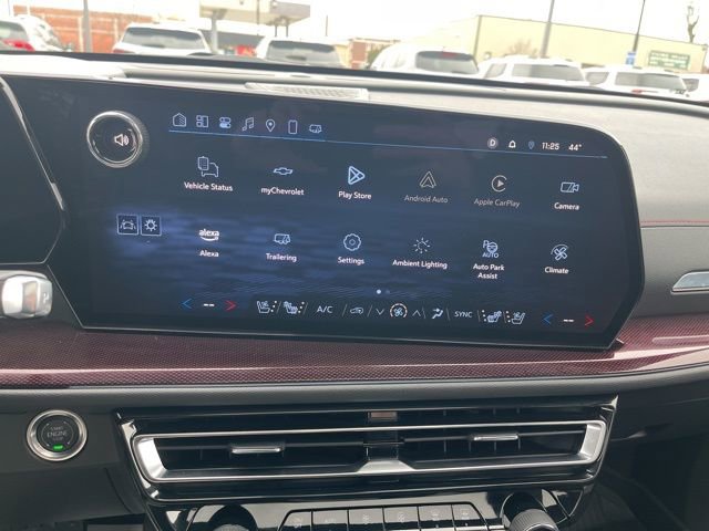 Certified 2025 Chevrolet Traverse RS w/ LPO, Floor Liner Package AWD/4WD image 26