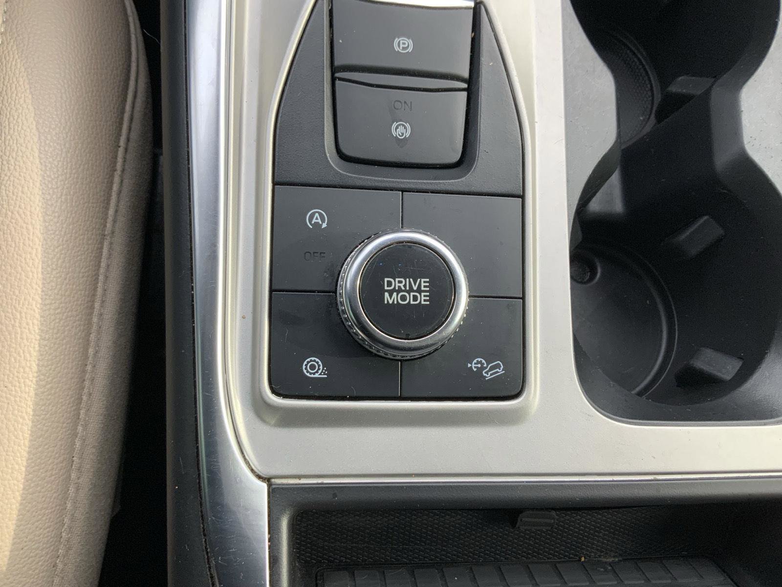 Used 2022 Ford Explorer Limited image 50