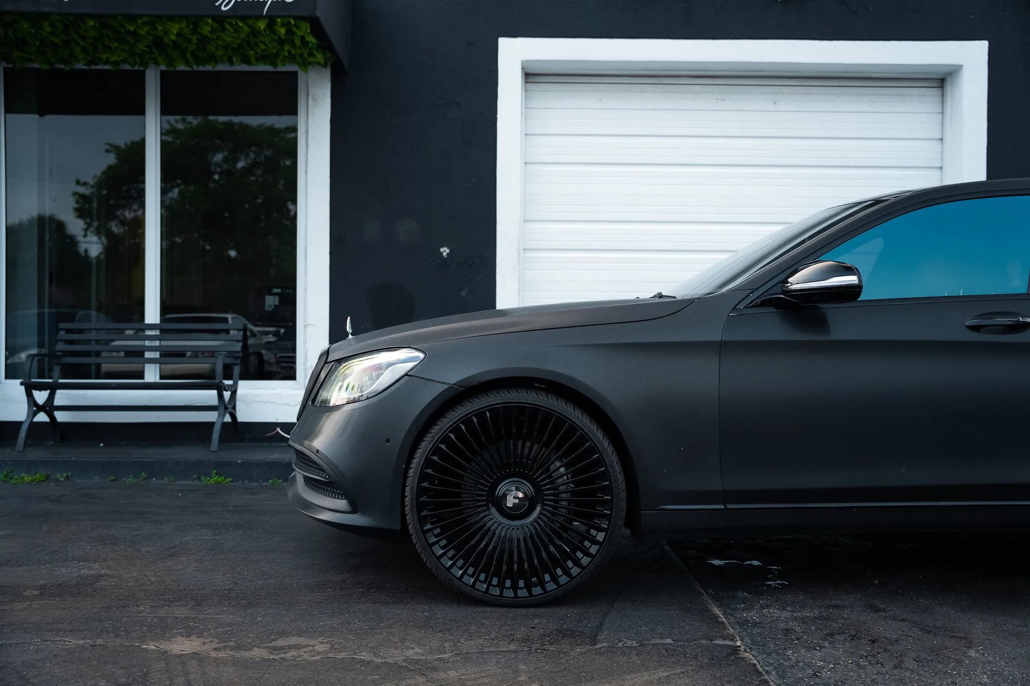 Used 2016 Mercedes-Benz Maybach S 600 image 11