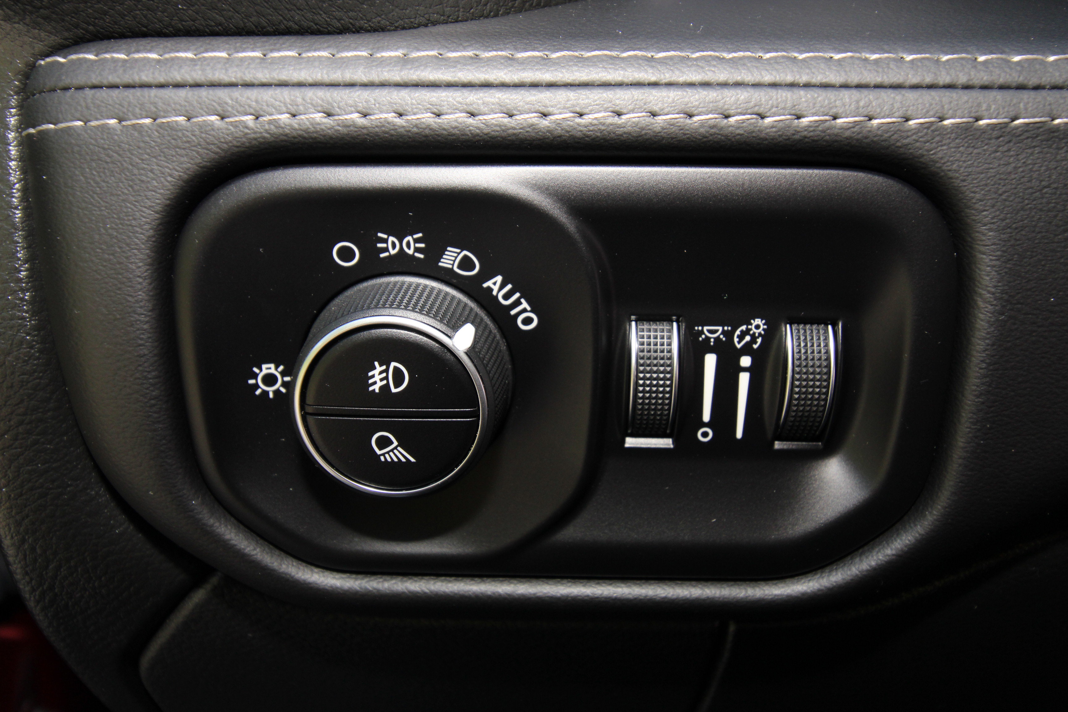 Certified 2024 RAM 3500 Limited image 24