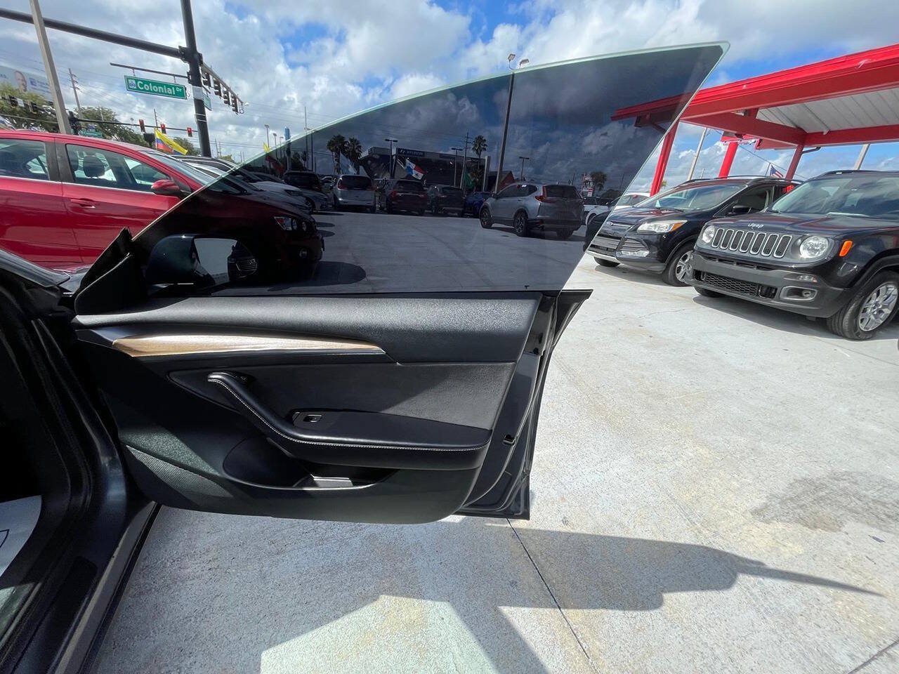 Used 2023 Tesla Model 3 Standard Range RWD image 18