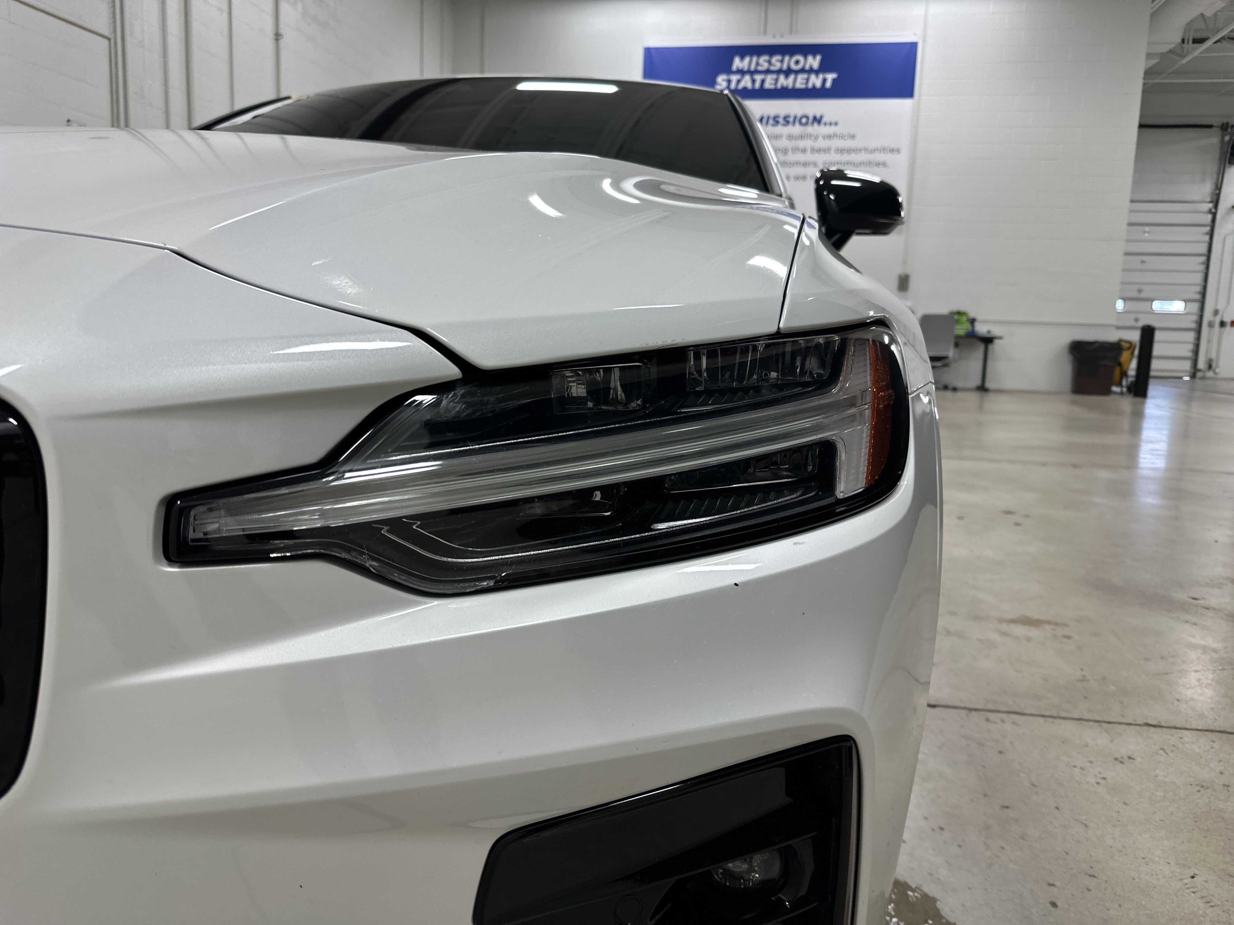 Used 2021 Volvo S60 T5 R-Design w/ Advanced Package FWD image 6
