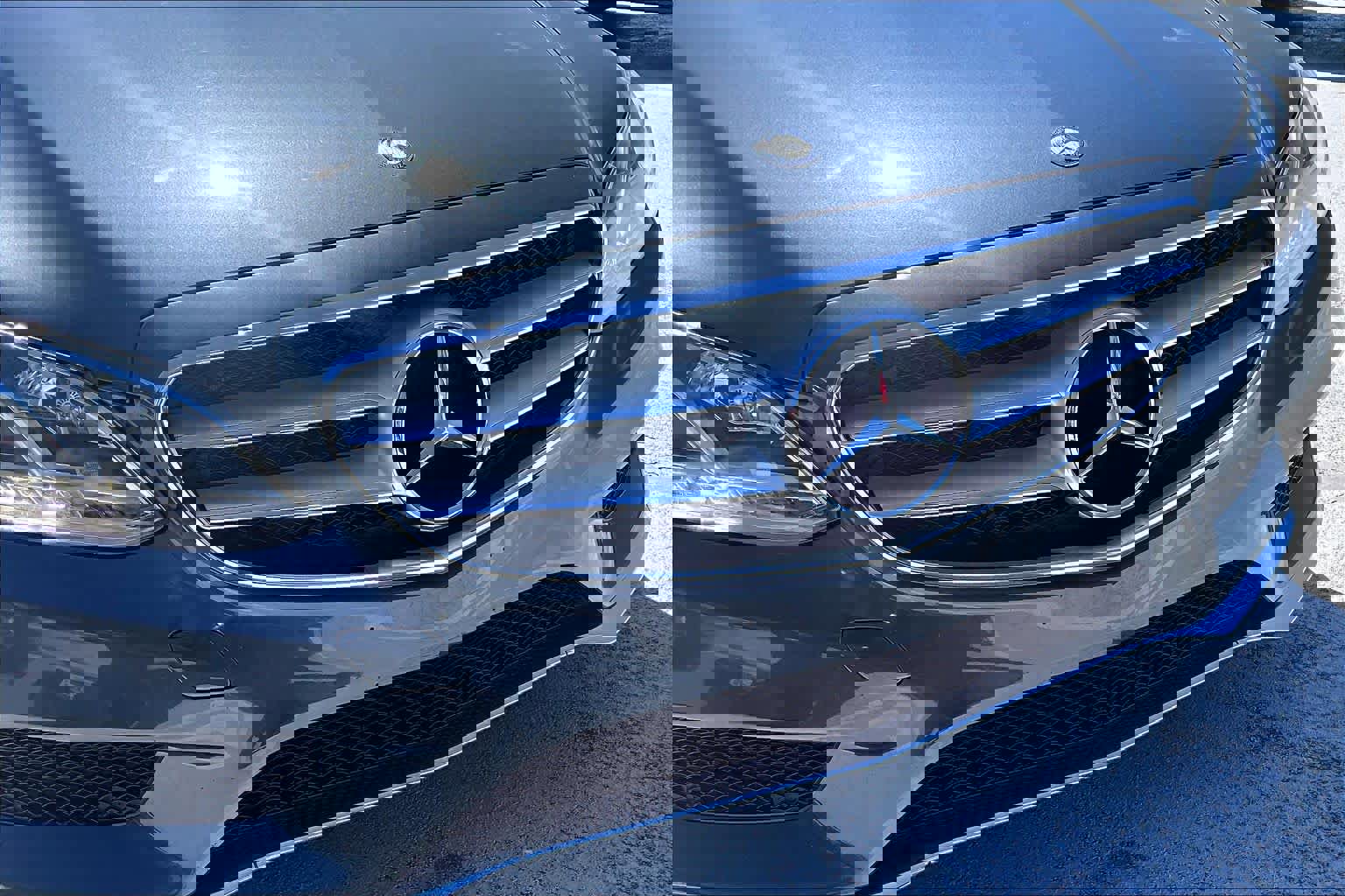 Used 2014 Mercedes-Benz E 350 4MATIC Sedan image 29