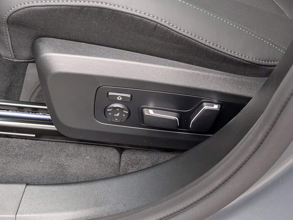 New 2026 BMW X3 xDrive30 w/ Premium Package image 15