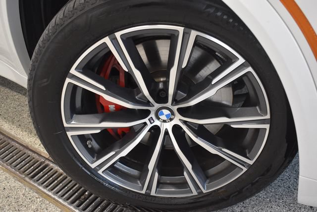 Used 2026 BMW X5 xDrive40i w/ Executive Package AWD/4WD image 31