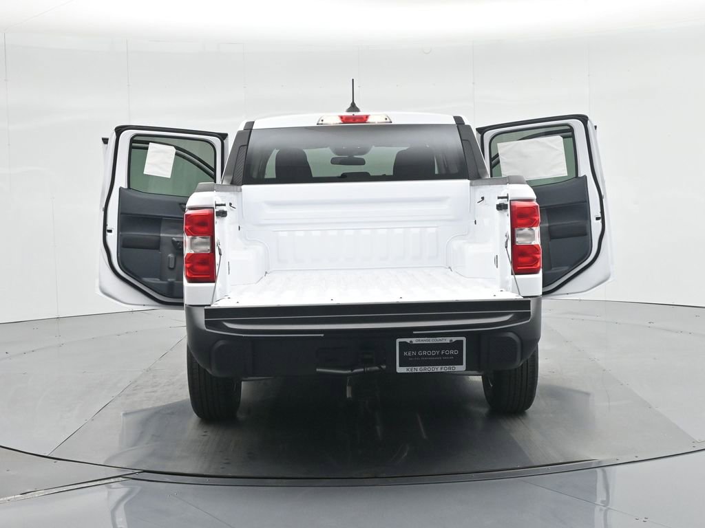 New 2025 Ford Maverick XL w/ Equipment Group 102A image 32
