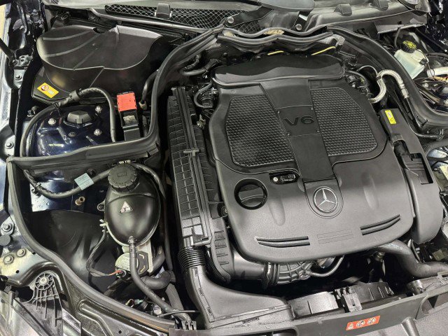 Used 2014 Mercedes-Benz C 300 Sport image 45