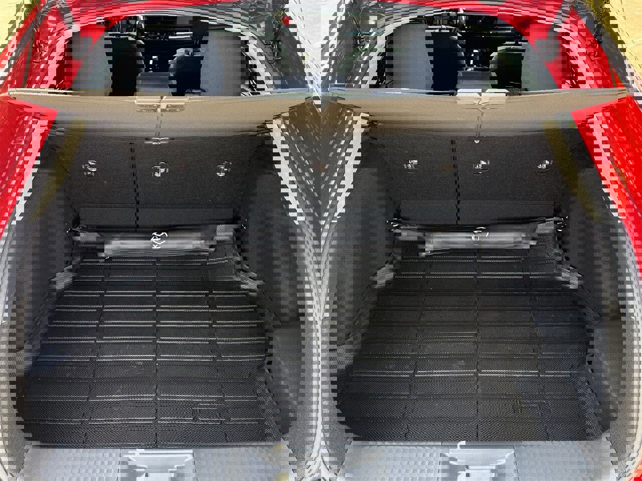 Used 2024 Toyota Prius LE image 27