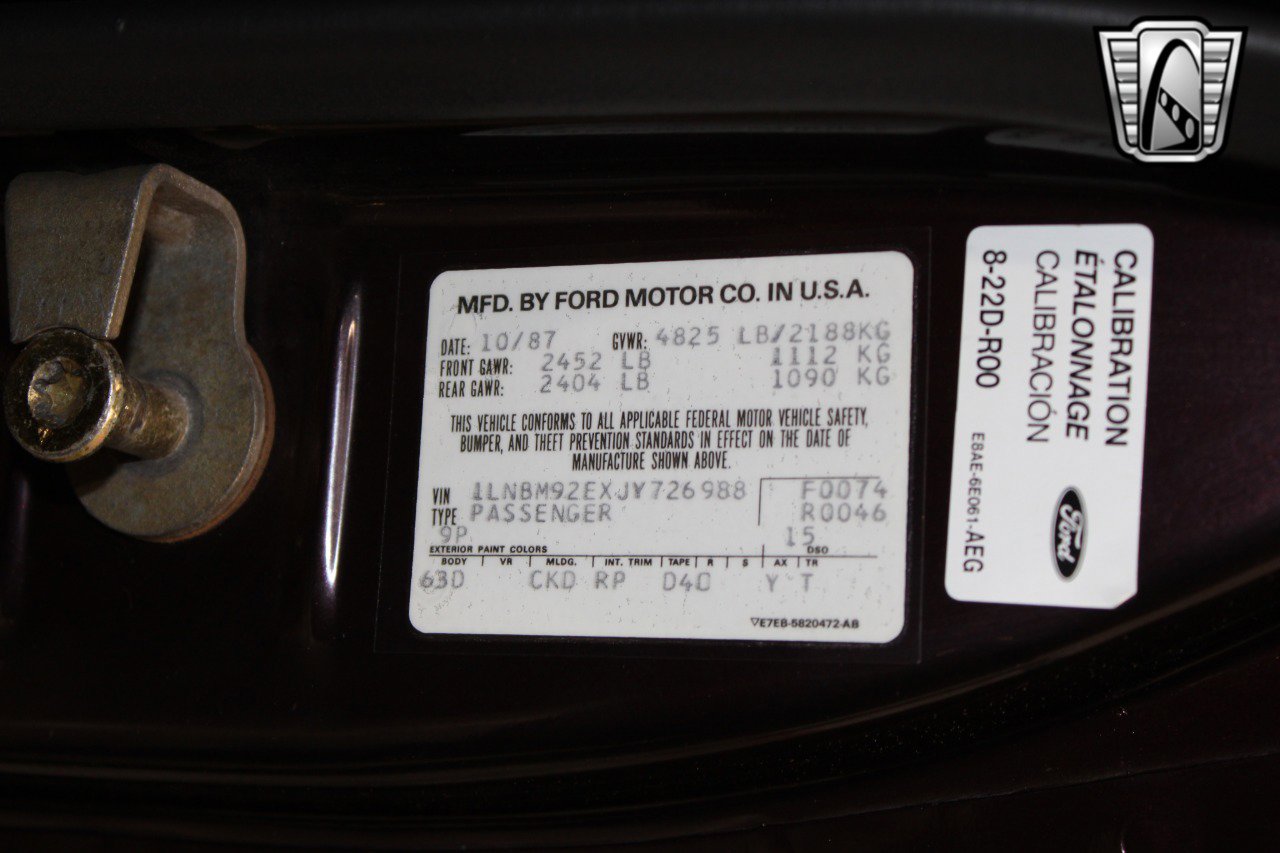 Used 1988 Lincoln Mark VII Blass image 27