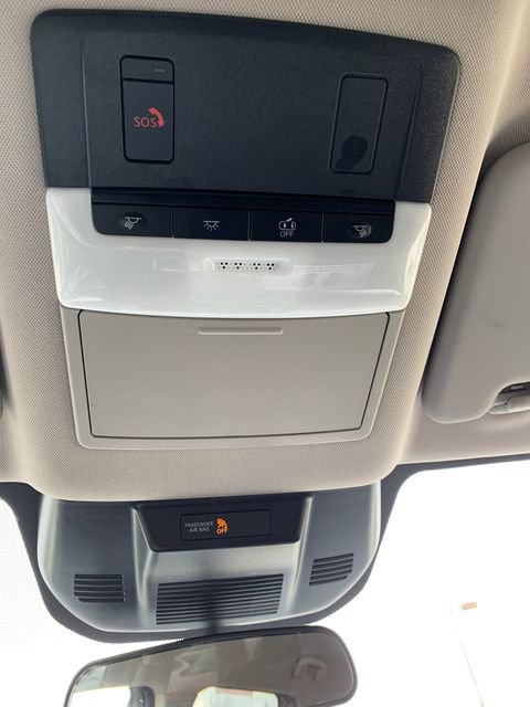 Used 2025 Nissan Rogue SV image 20