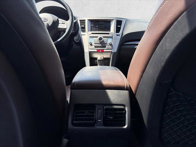 Used 2014 Subaru Outback 3.6R Limited AWD/4WD image 18