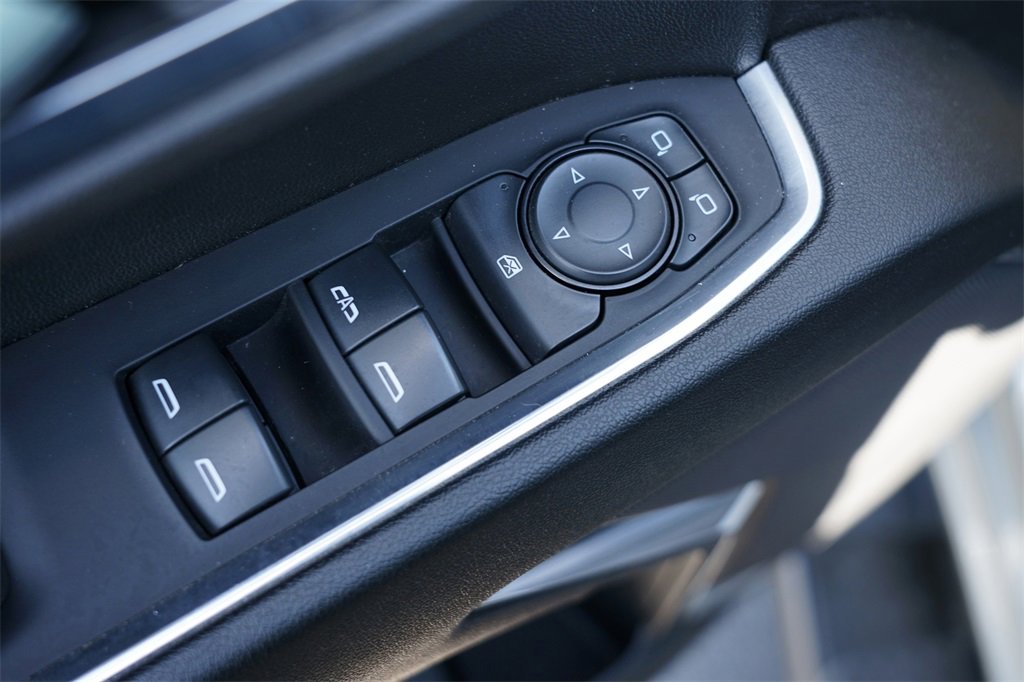 Used 2024 GMC Sierra 1500 Elevation image 18