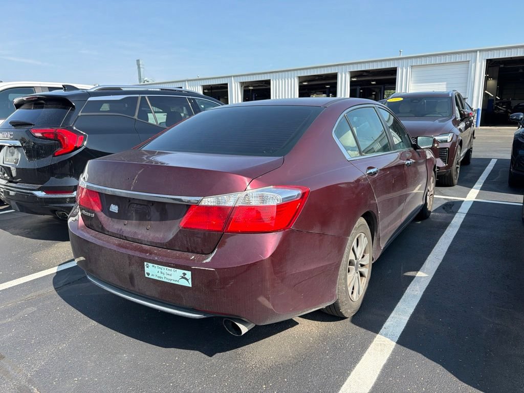 Used 2013 Honda Accord LX image 3