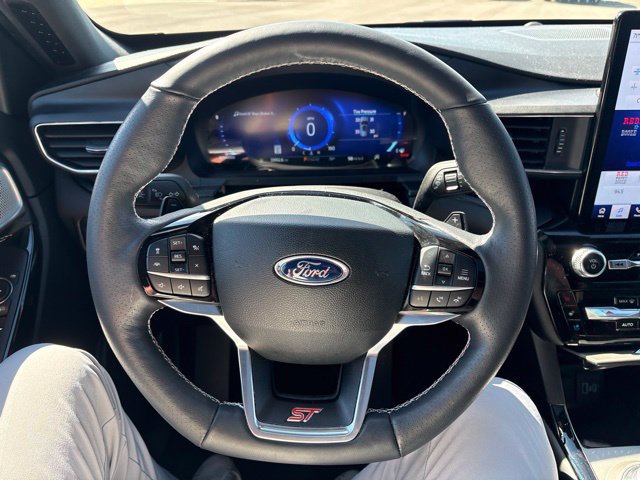 Used 2023 Ford Explorer ST w/ Equipment Group 401A AWD/4WD image 9