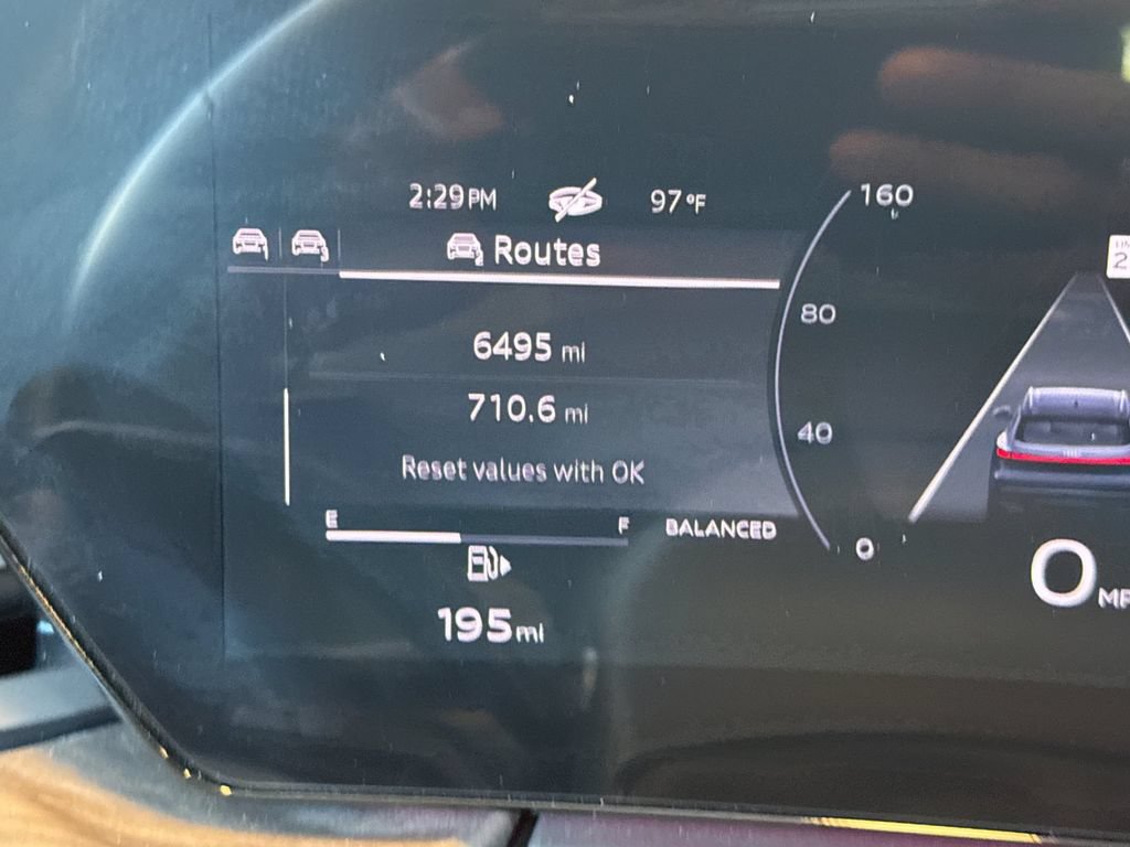Certified 2025 Audi Q5 Premium w/ Convenience Package AWD/4WD image 37