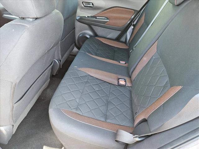 Used 2019 Nissan Kicks SR w/ Exterior Package FWD image 17