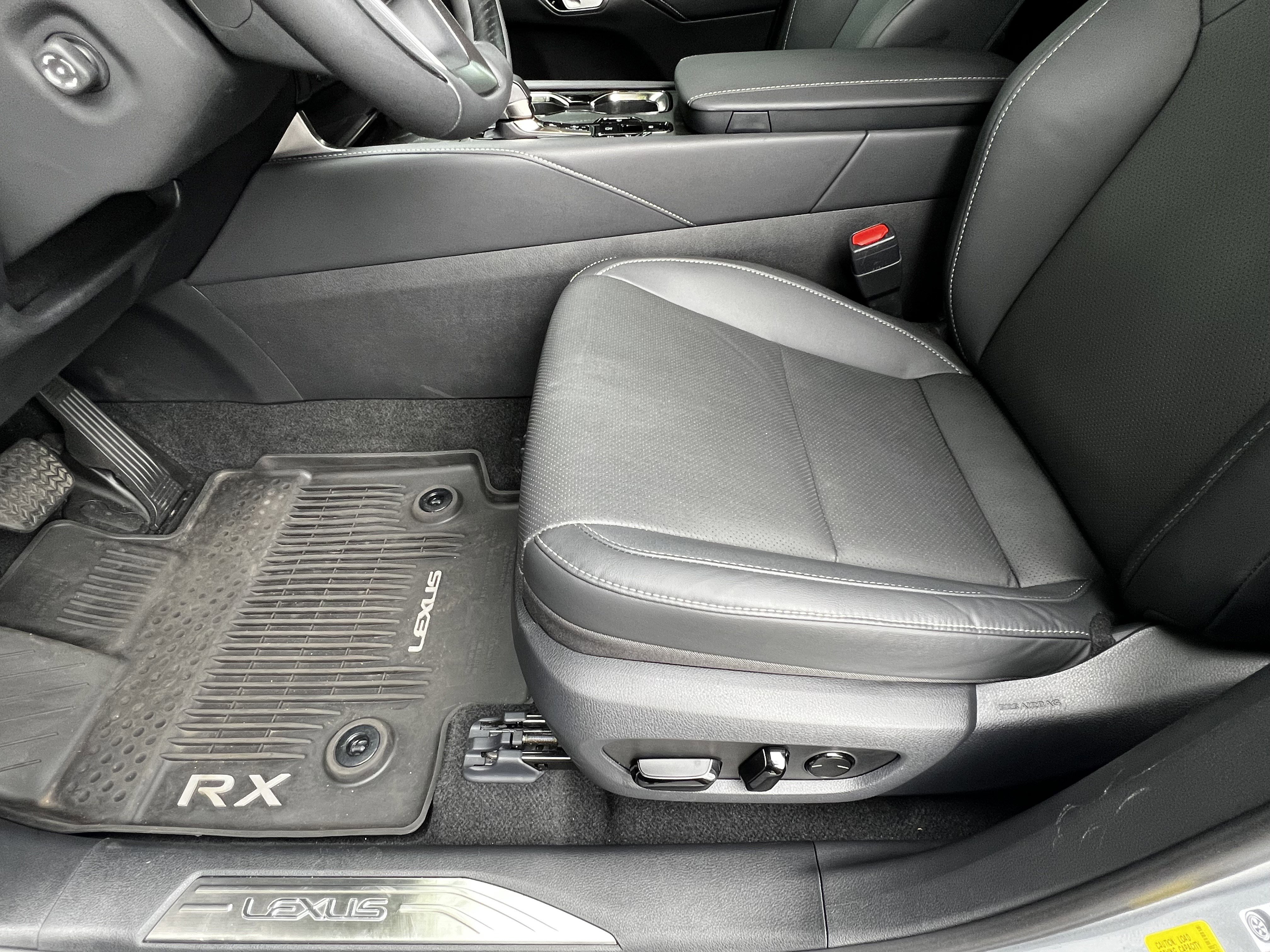 Used 2024 Lexus RX 350h w/ Convenience Package AWD/4WD image 17