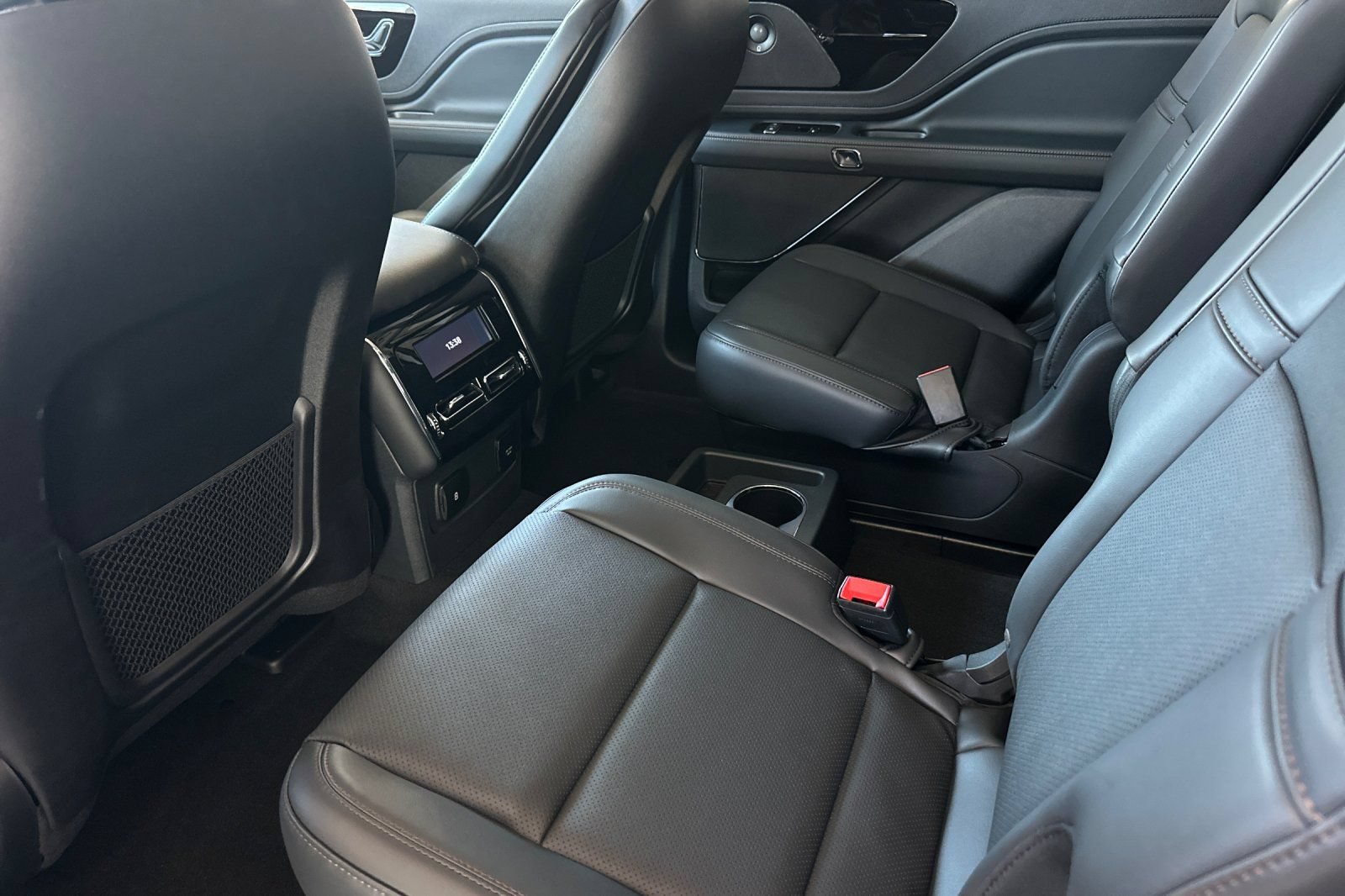 New 2026 Lincoln Aviator 2WD image 11