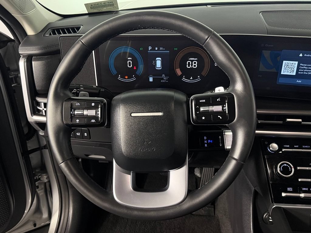 Used 2025 Hyundai Santa Fe SE FWD image 14
