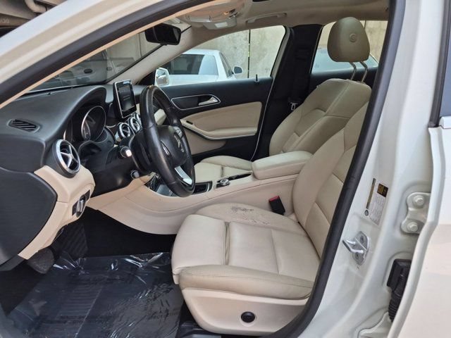 Used 2016 Mercedes-Benz GLA 250 4MATIC image 9