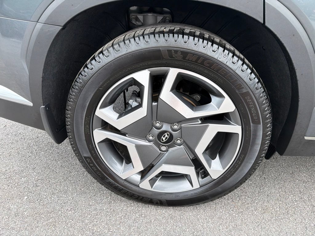 Used 2024 Hyundai Palisade Limited AWD/4WD image 14