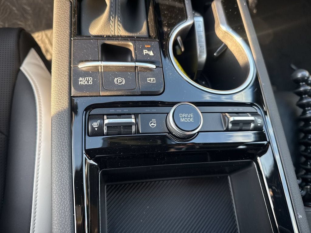 New 2026 Kia K5 GT-Line AWD/4WD image 32