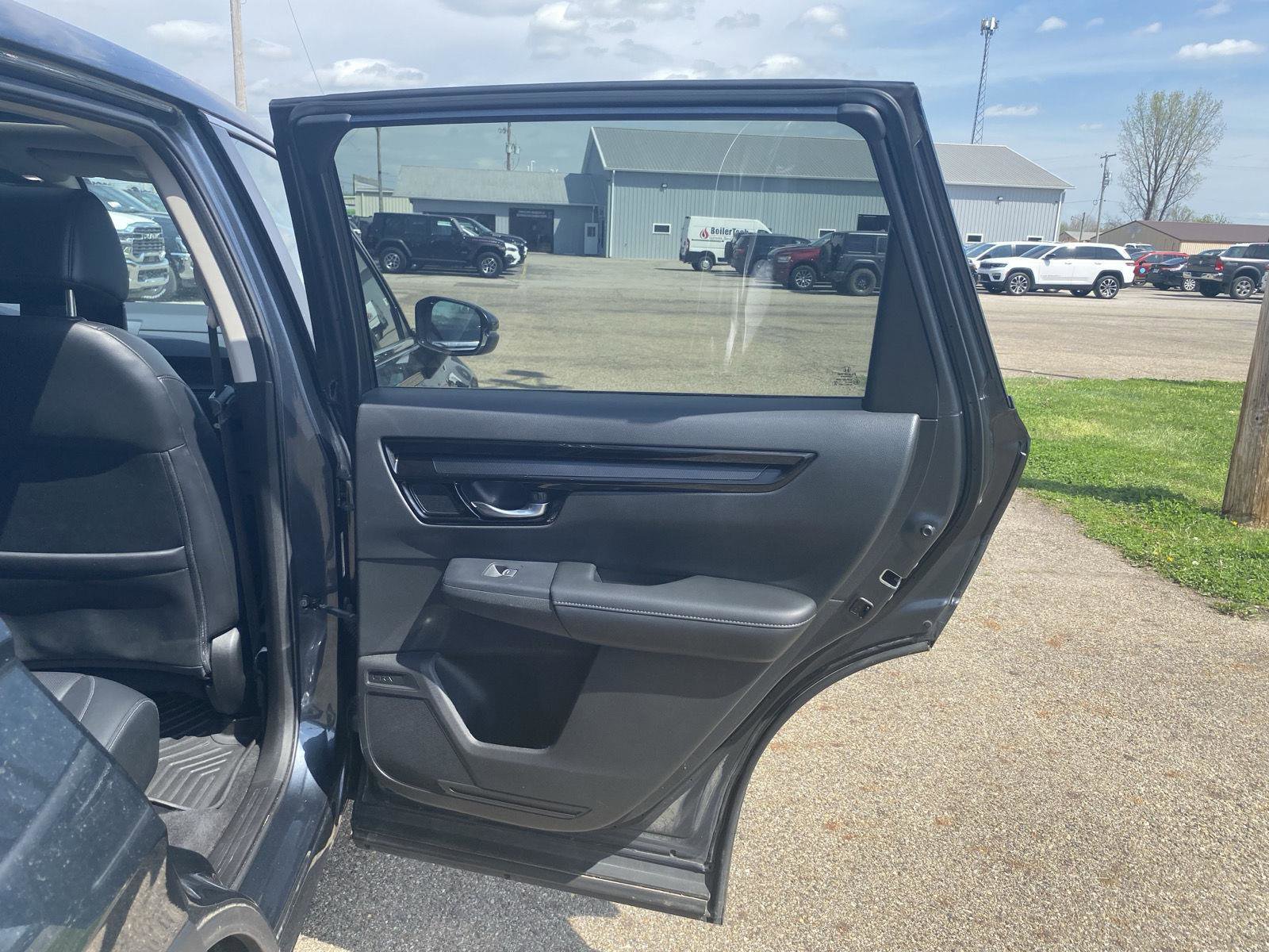 Used 2023 Honda CR-V EX-L image 31