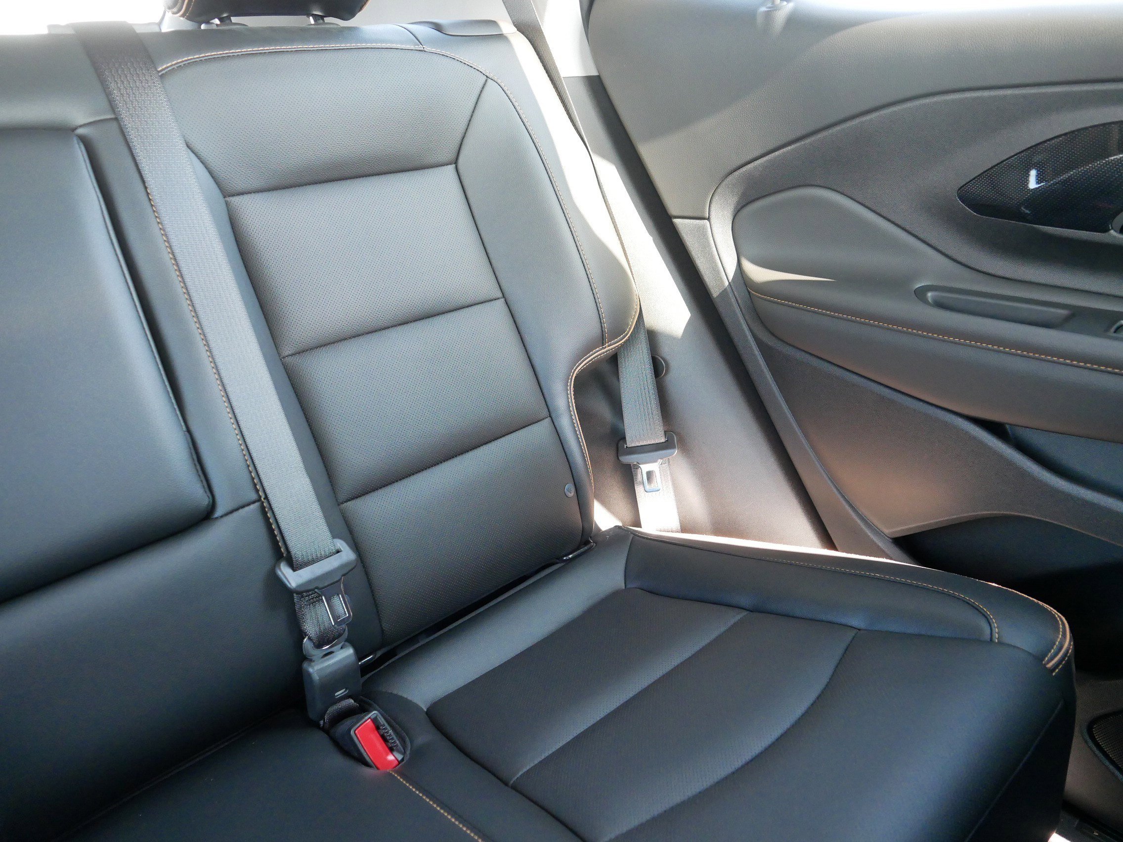 Used 2023 GMC Terrain AT4 w/ Infotainment Package II image 14