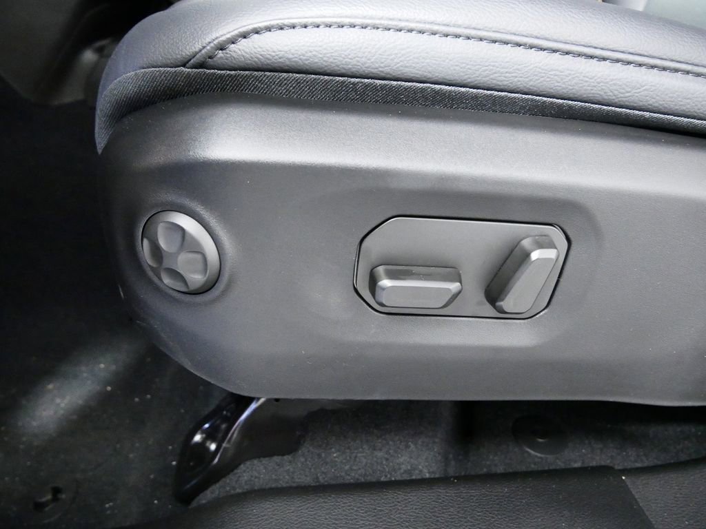 Certified 2024 Jeep Gladiator Sport w/ Premium Package image 35