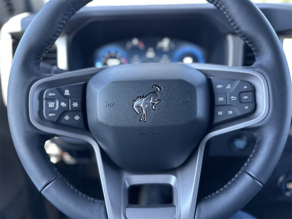New 2025 Ford Bronco Outer Banks w/ Sasquatch Package image 18