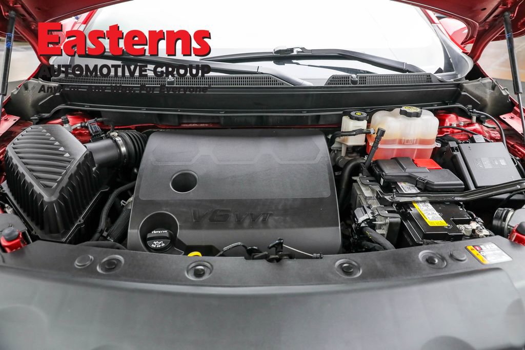 Used 2024 Buick Enclave Premium image 7