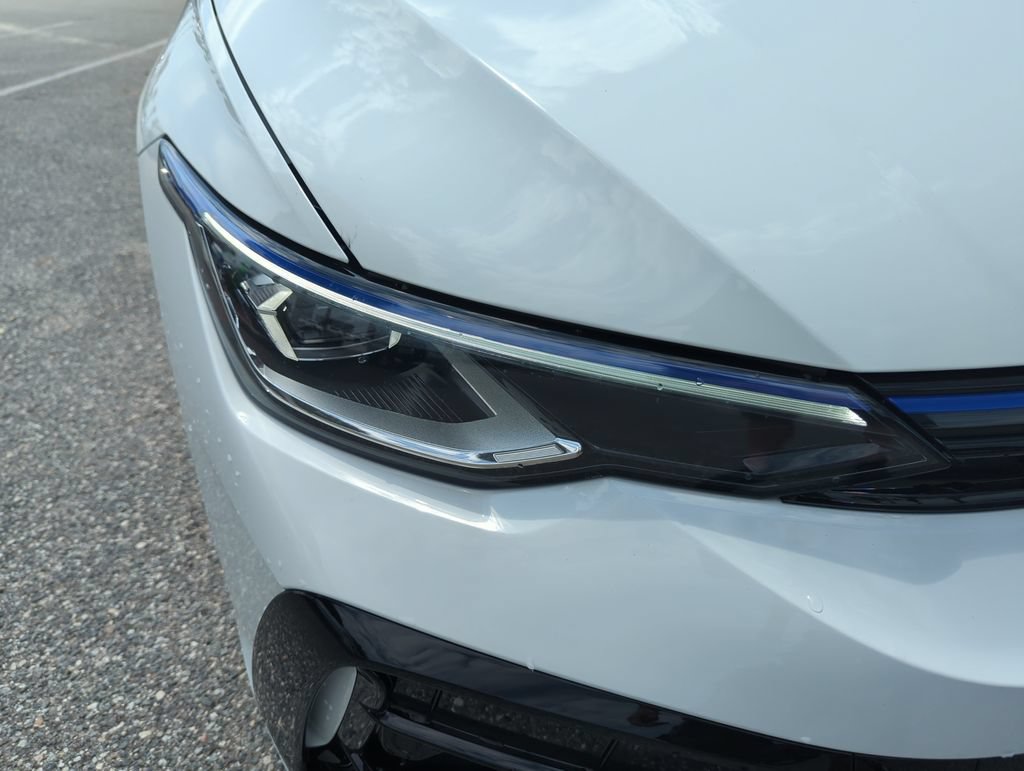 New 2026 Volkswagen Golf AWD/4WD image 17