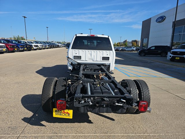 Used 2024 Ford F550 2WD Crew Cab Super Duty image 5