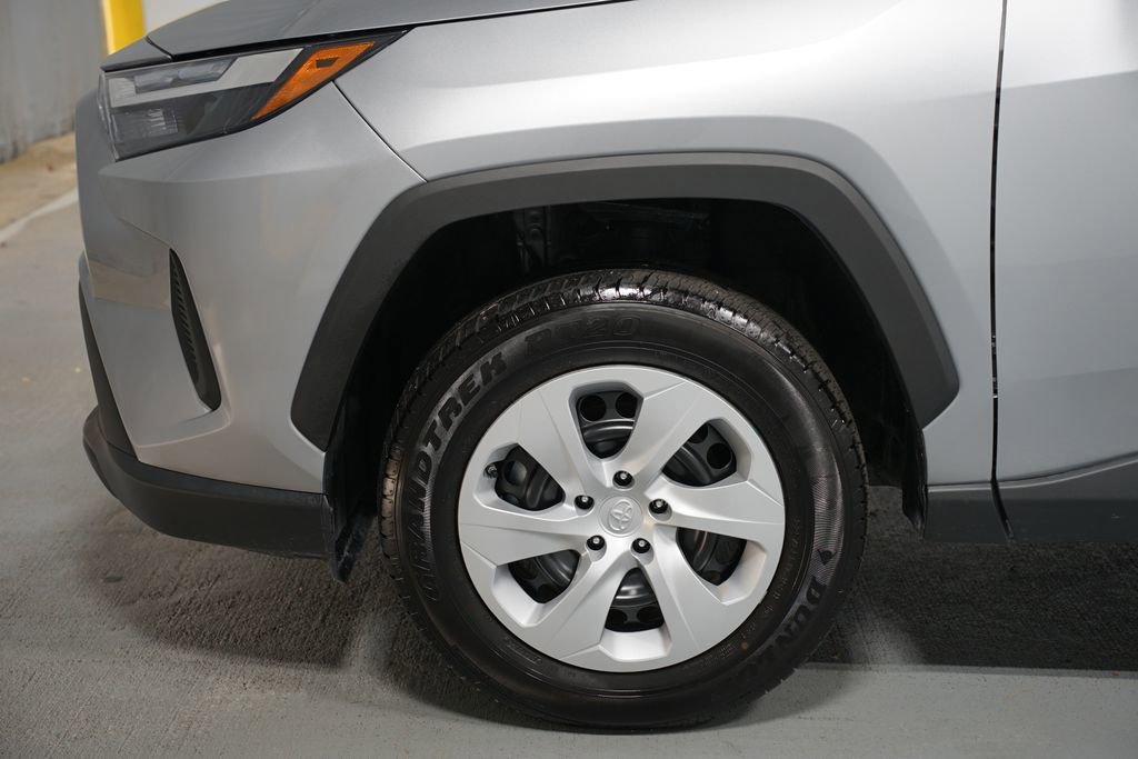 Certified 2025 Toyota RAV4 LE image 5