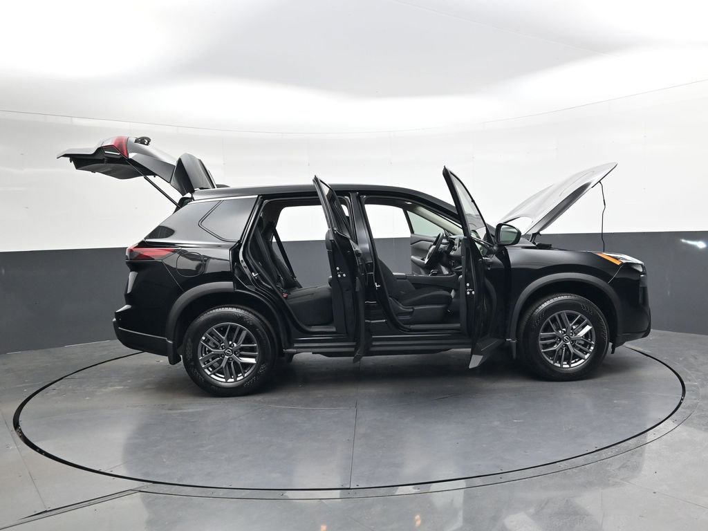 Certified 2026 Nissan Rogue S image 39