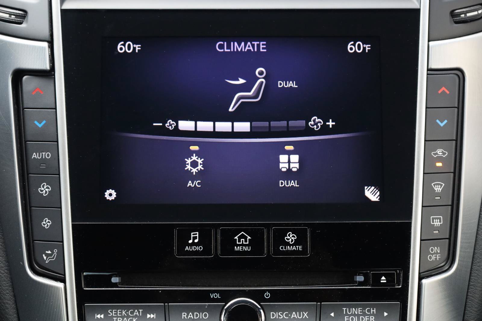 Used 2019 INFINITI Q60 3.0t Luxe w/ Cargo Package RWD image 37