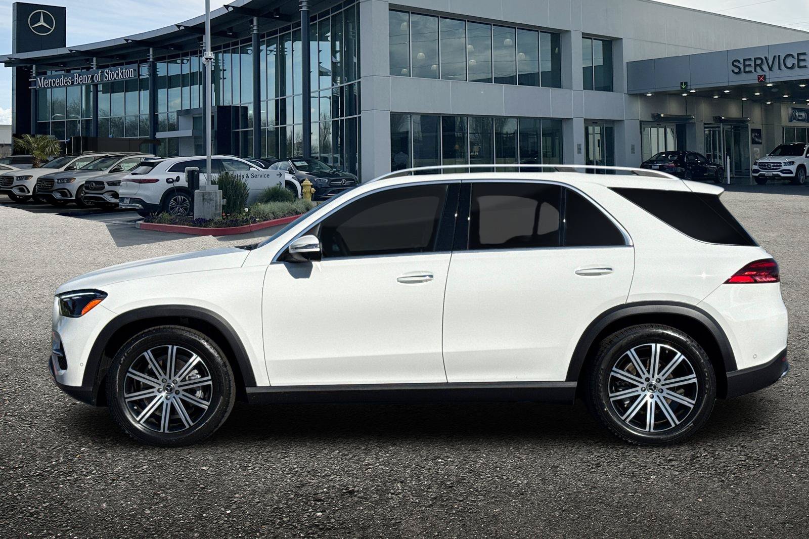 New 2026 Mercedes-Benz GLE 350 4MATIC image 7