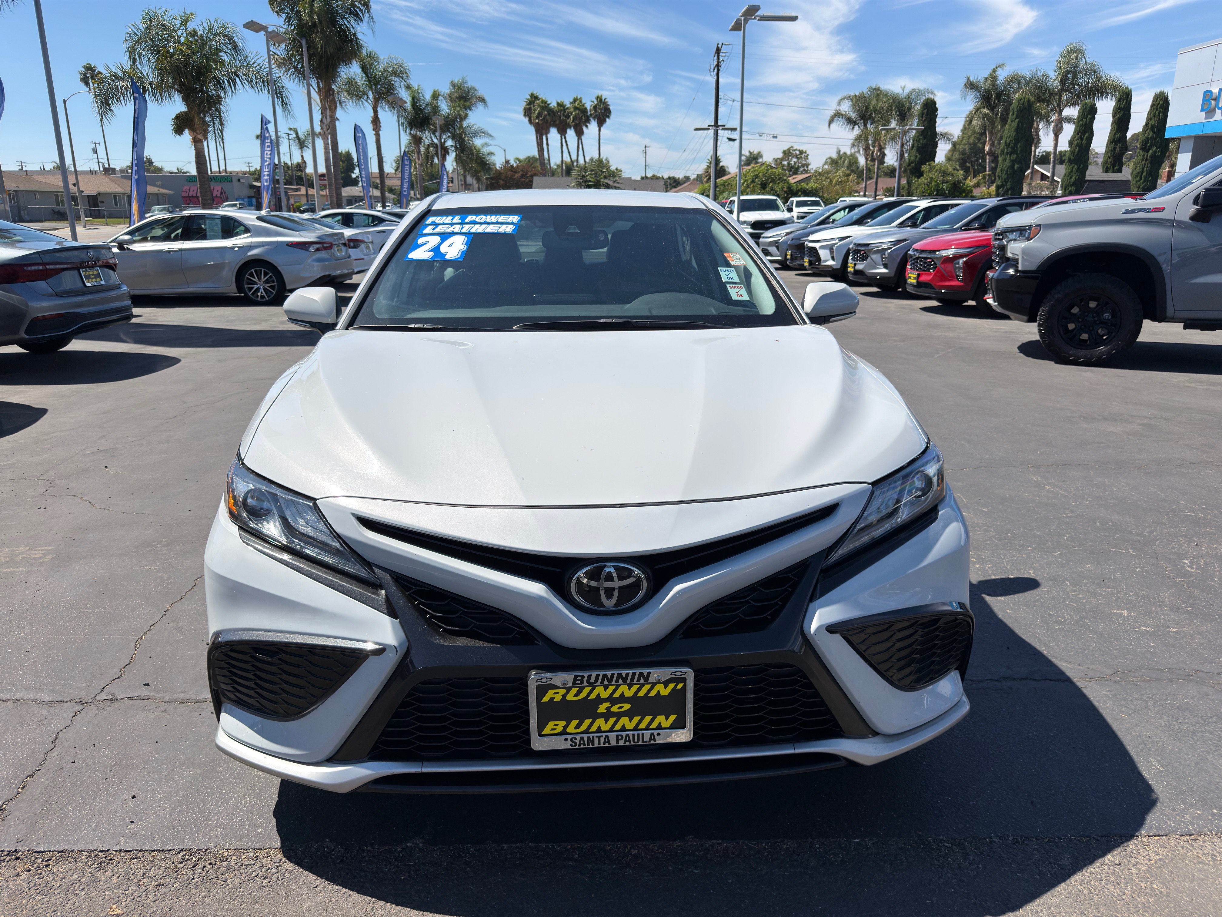 Used 2024 Toyota Camry XSE FWD image 3