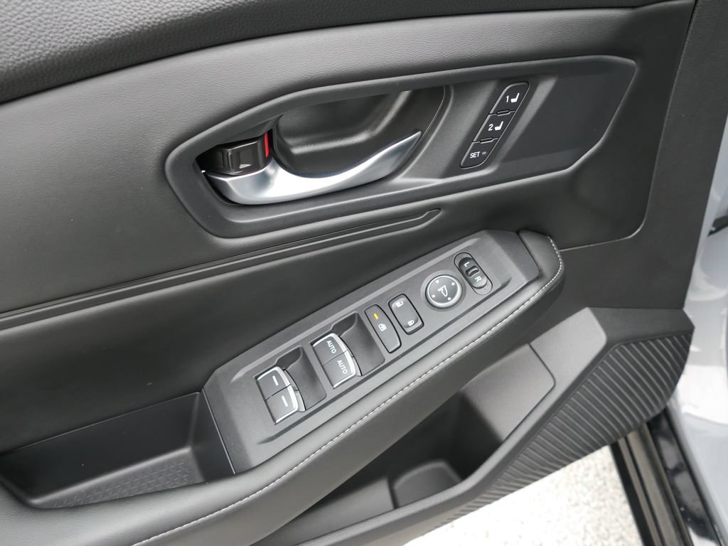 Used 2024 Honda Accord Sport image 14