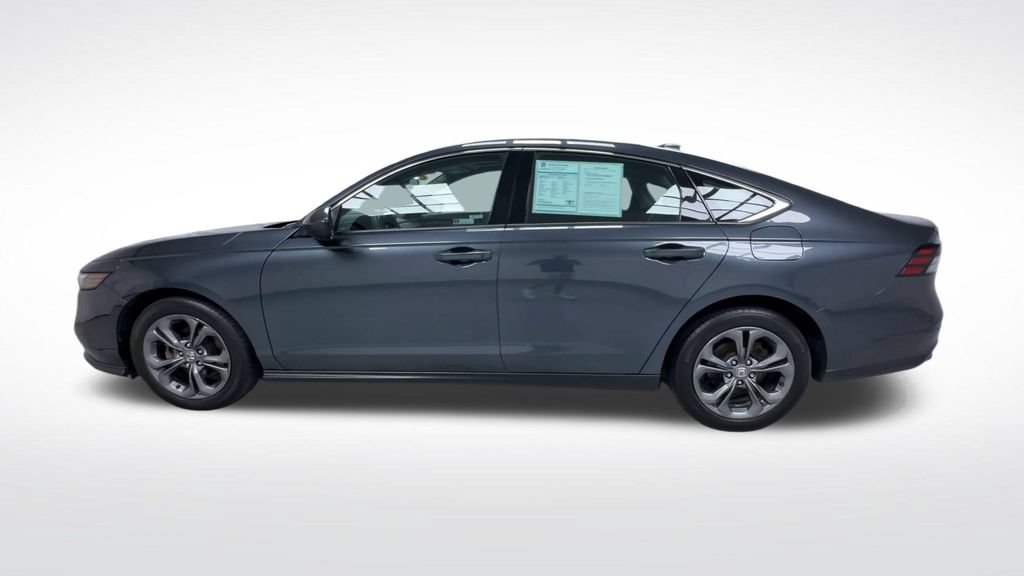 Used 2023 Honda Accord EX image 8