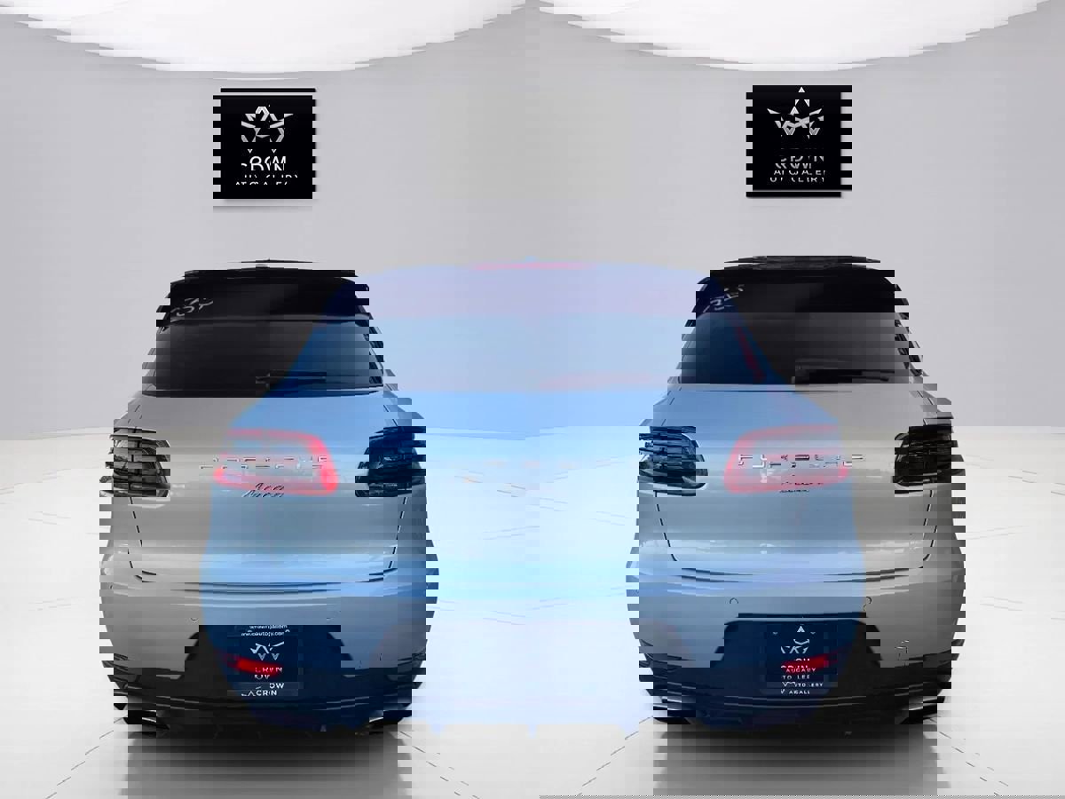 Used 2017 Porsche Macan image 7