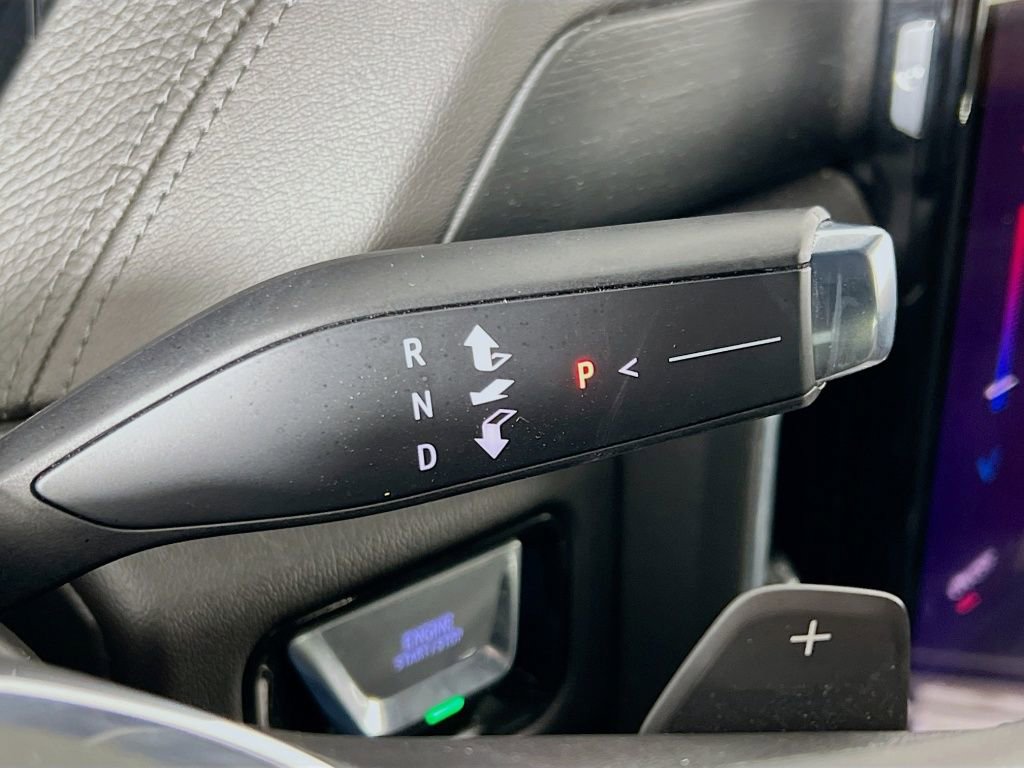 Used 2025 GMC Yukon Denali image 16