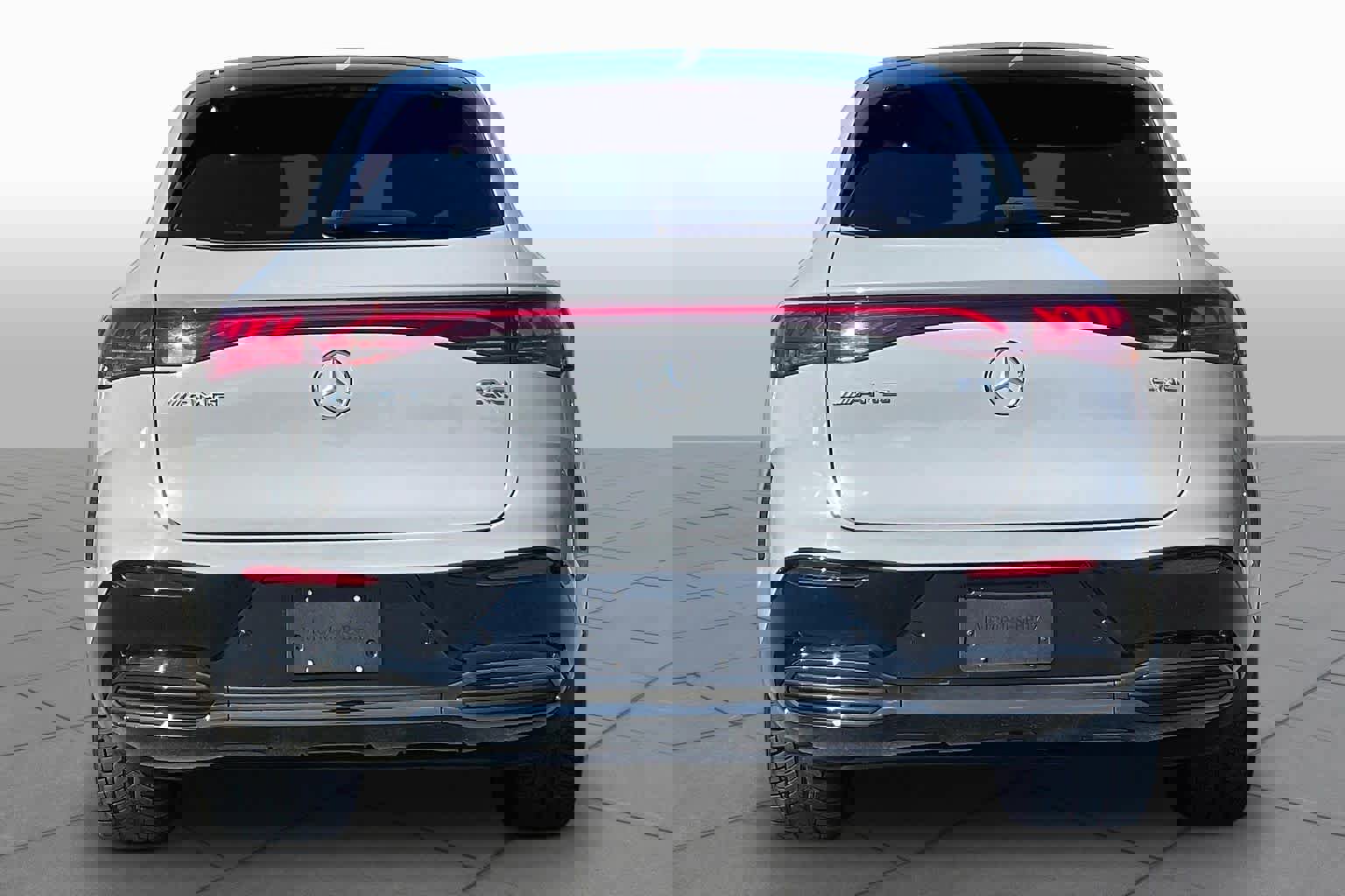 Used 2024 Mercedes-Benz EQE AMG 4MATIC SUV image 4