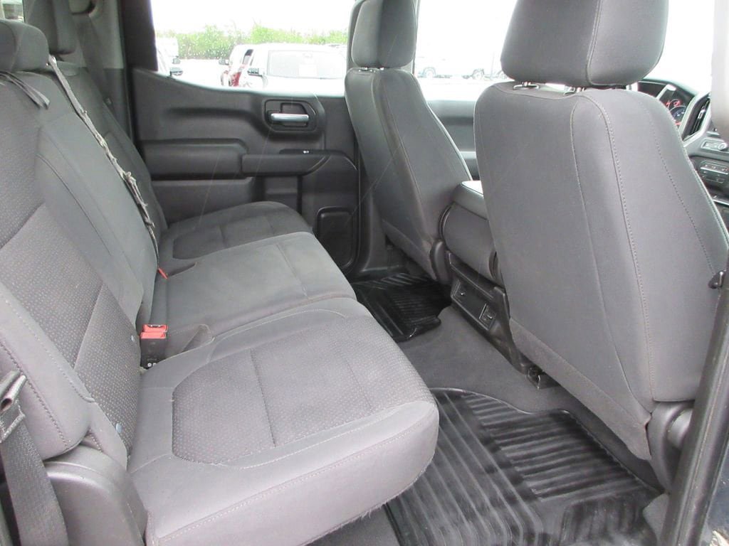 Certified 2021 Chevrolet Silverado 1500 Custom Trail Boss AWD/4WD image 18