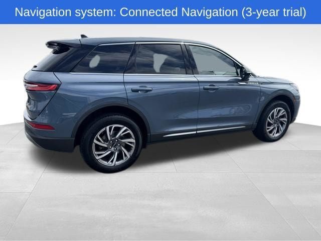 Used 2023 Lincoln Corsair AWD w/ Equipment Group 101A image 3