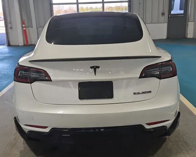 Used 2021 Tesla Model 3 Long Range AWD/4WD image 3
